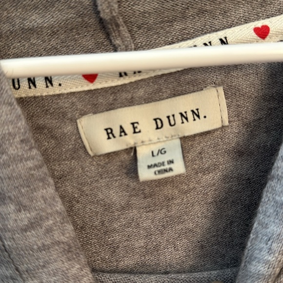 NWT Rae Dunn Love Sweater - Picture 8 of 12